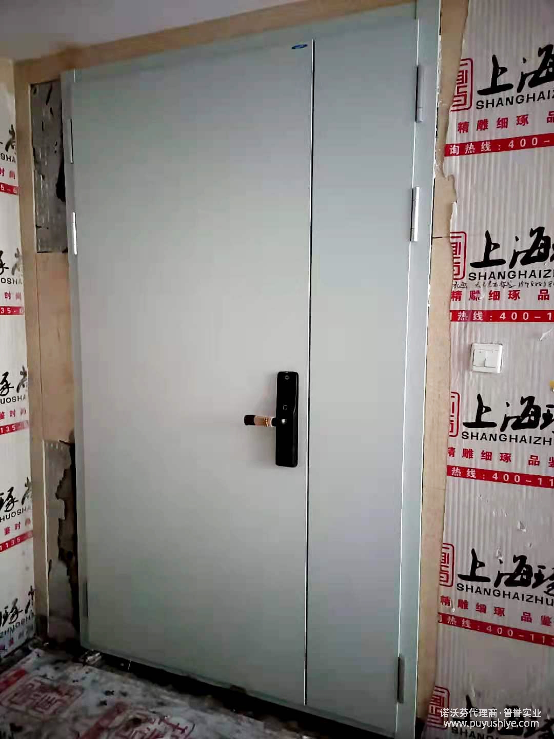 诺沃芬入户门